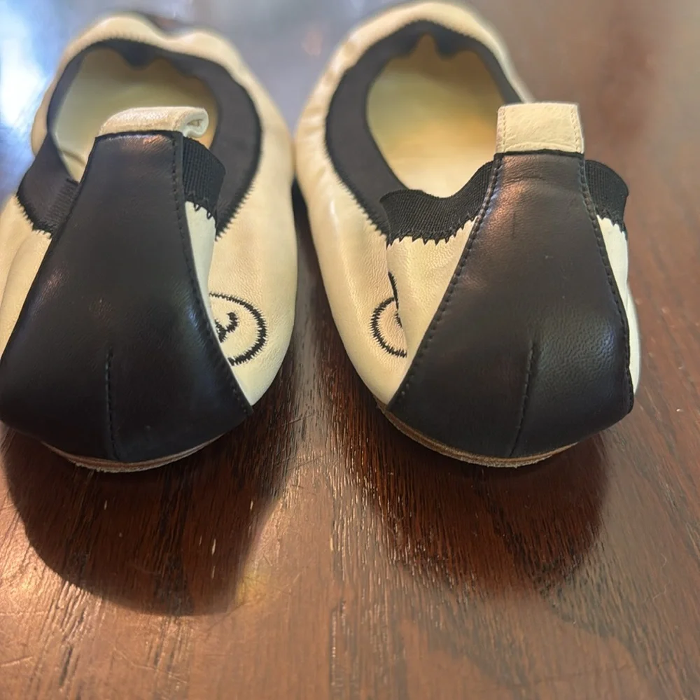 Chanel Ballet Flats – Black & White Leather Cap Toe – Size 38 (US 7.5–8) - Picture 5 of 10